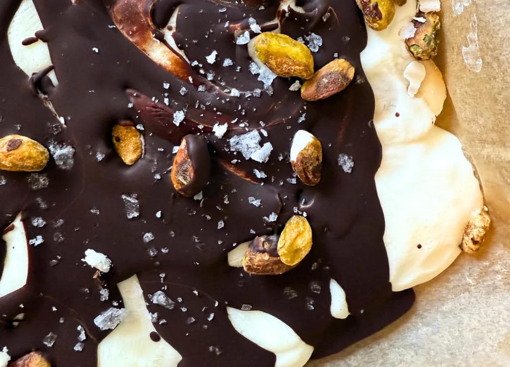Frozen Yogurt Protein Bark